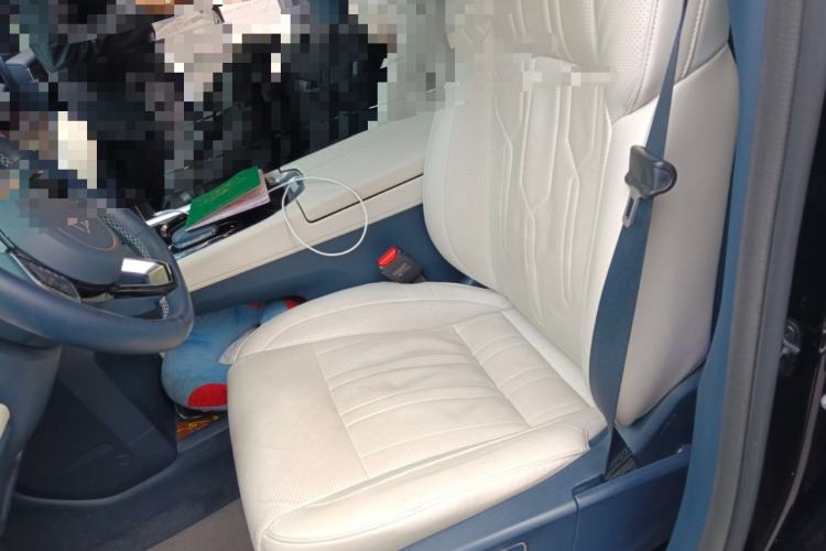 Used Zeekr 009 2022 ME Edition
