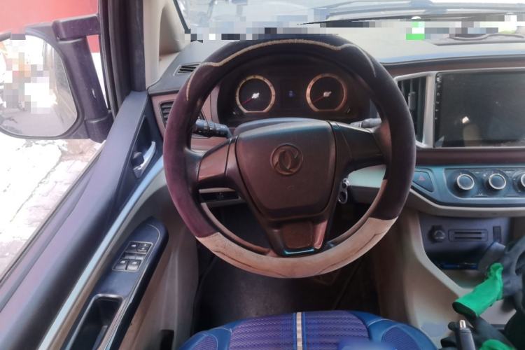 Used FORTHING Lingzhi 2019 M5 1.6L 7-Seater Exclusive Model China VI Standard
