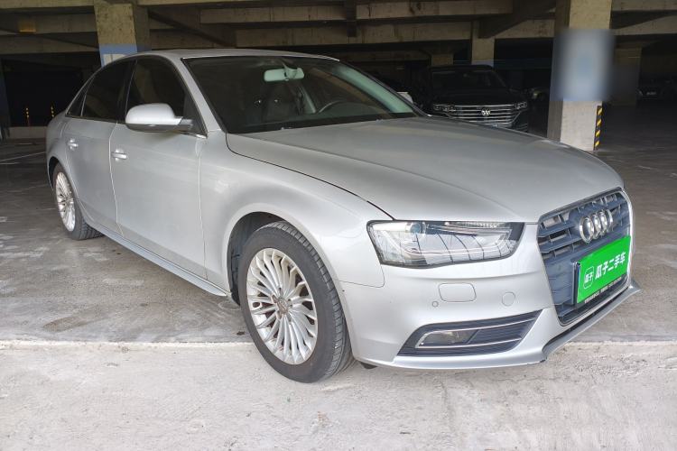 Used Audi A4L 2015 35 TFSI Automatic Comfort Model Exterior 4