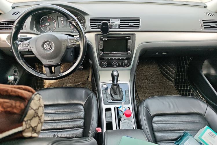 Used Volkswagen Passat 2013 2.0 TSI DSG Prestige Edition Center Console