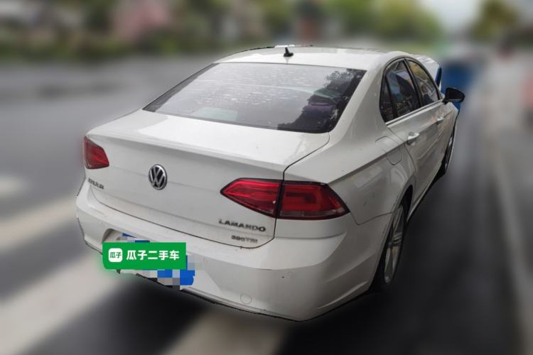 Used Volkswagen Lamando 2017 280TSI Manual Comfort Edition Rear Right 45 Deg