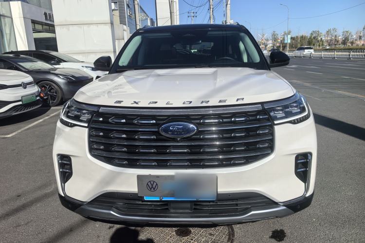 Used Ford Explorer 2024 2.3T EcoBoost Four-Wheel Drive Titanium Edition 6 Seats