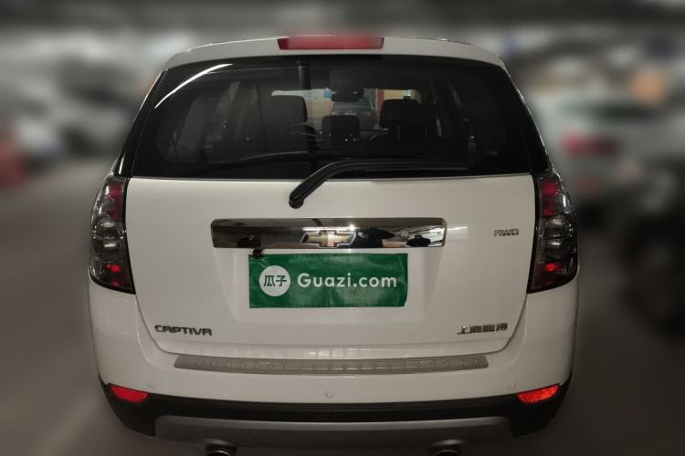 Used Chevrolet Captiva 2012 2.4L 4x4 Flagship Edition 7 Seats
