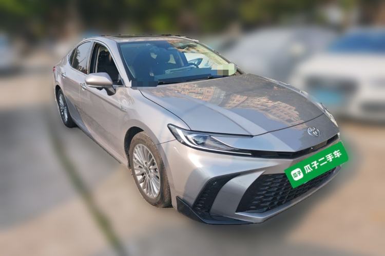 Used Toyota Camry 2024 Dual-Motor 2.0 HGVP Luxury Edition