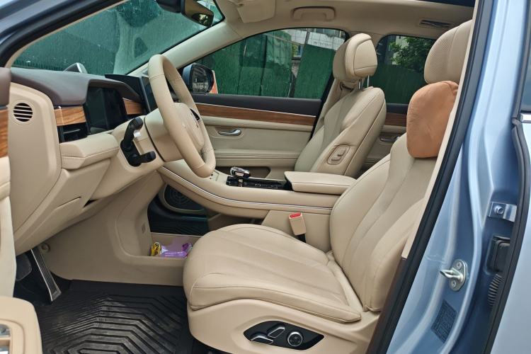 Used Hima AITO M7 2024 1.5T Intelligent Drive 4x4 Max Edition 6 Seats Left Front Seat