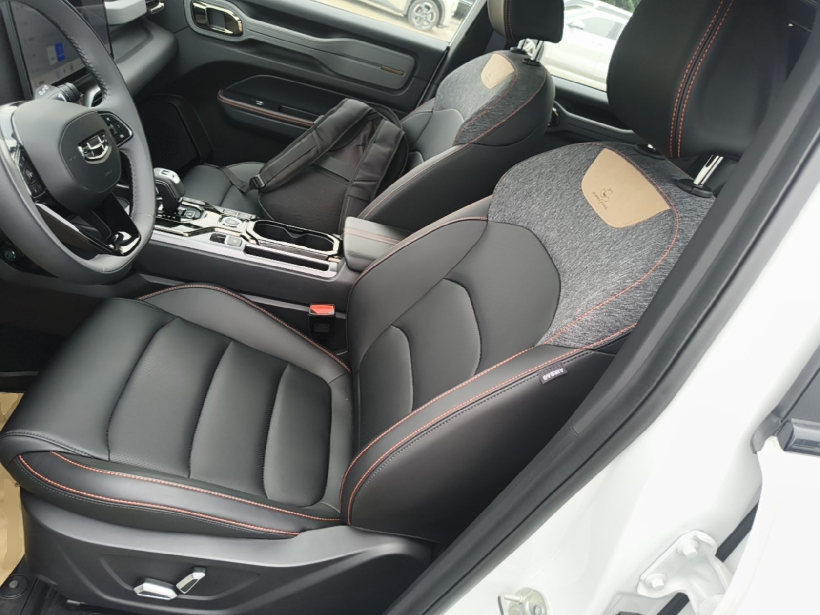 Geely Auto Cowboy 2025 1.5TD Trendy Play Edition — снимка 17