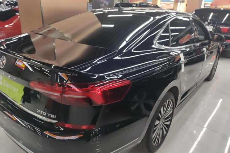 Used Volkswagen Passat 2019 330TSI Luxury Edition China VI Standard