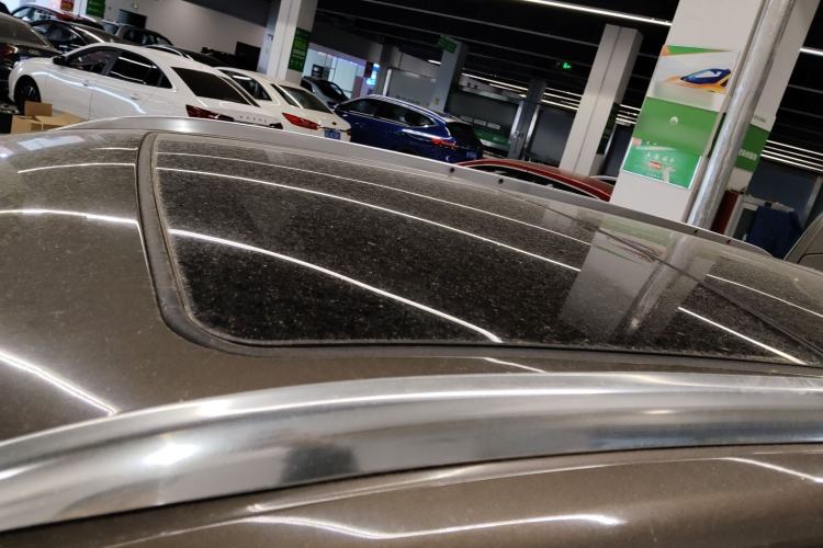 Used Buick Envision 2017 20T Two-Wheel Drive Elite Version Roof