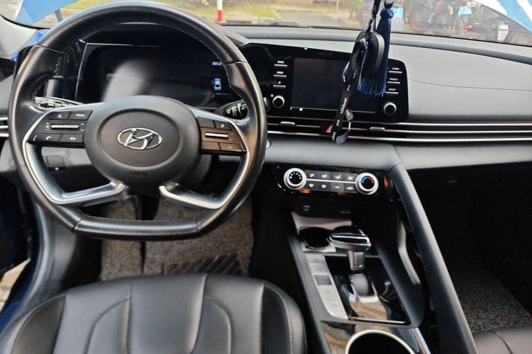 Used Hyundai Elantra 2021 1.5L CVT GLX Elite Edition