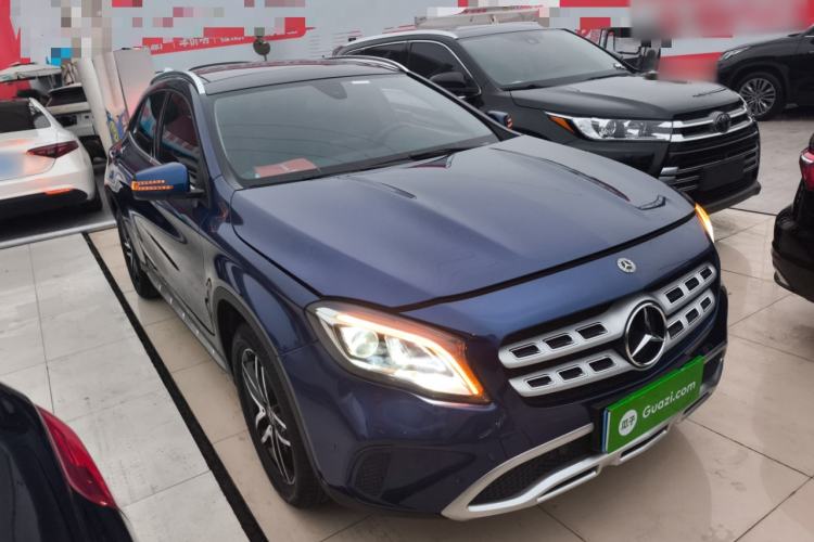 Used Mercedes-Benz GLA 2017 GLA 200 Fashion Model