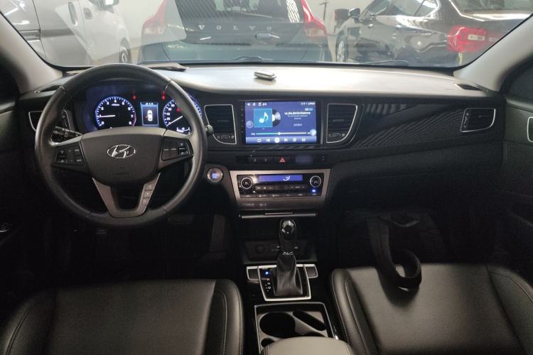 Used Hyundai Mistra 2014 1.8L Automatic Deluxe DLX Model
