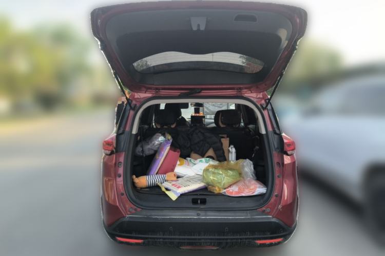 Used Chevrolet Orlando 2018 530T Automatic Luxury Edition (5+2 Model) China V Standard Trunk