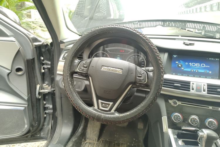 Used Haval H7 2016 Blue-Label H7 2.0T Automatic Luxury Model Steering Wheel