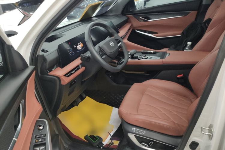 Used CHANGAN CS75 PLUS 2024 3rd Generation Champion Edition 2.0T Intelligent Drive Performance Model