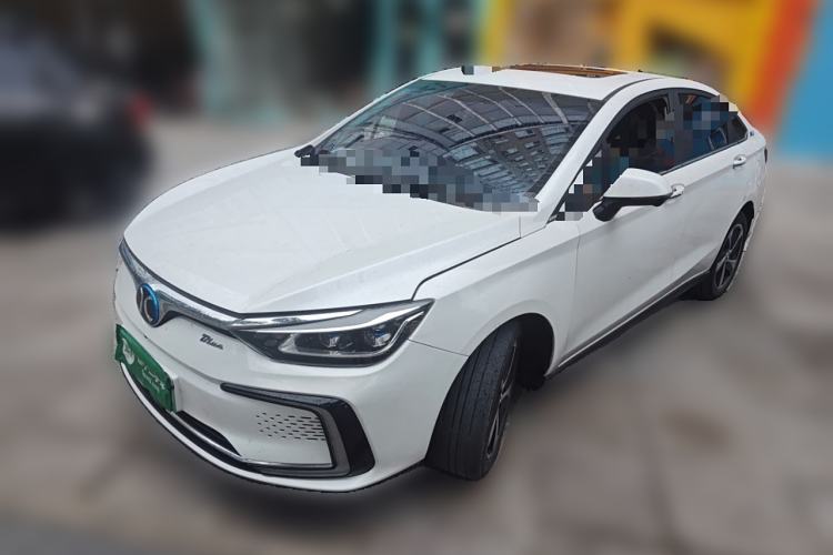 Used BAIC Beijing EU5 2018 R550 Smart Trend Edition