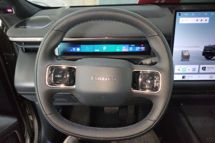 Used Lynk & Co 900 2025 2.0T Ultra