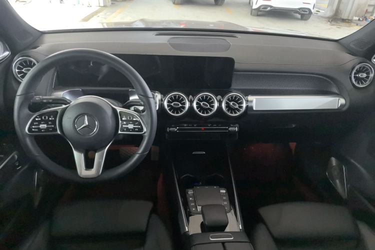 Used Mercedes-Benz GLB 2021 GLB 200 Fashion Model