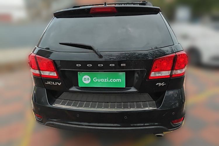 Used Dodge Journey 2013 2.4L Two-Wheel Drive Luxury Version
