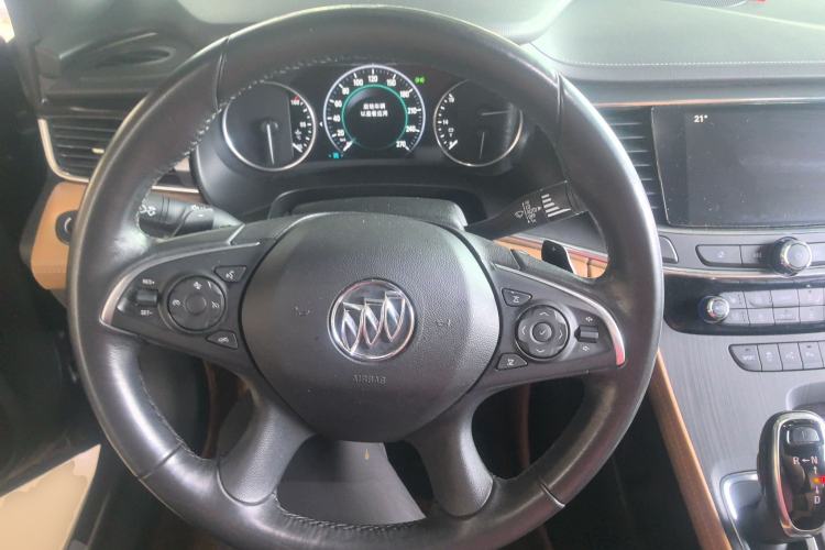 Used Buick LaCrosse 2018 28T Luxury Model