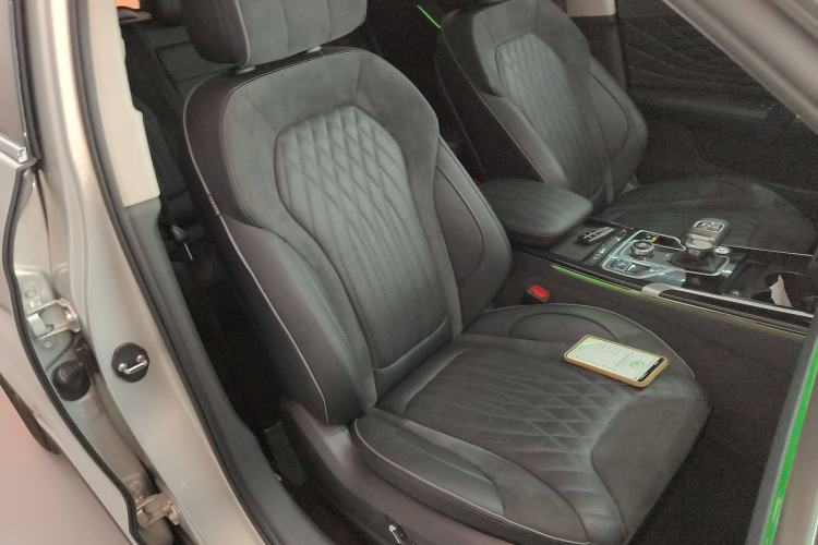 Used Hongqi HS5 2022 Revised Version 2.0T Smart Connect Flagship Edition
