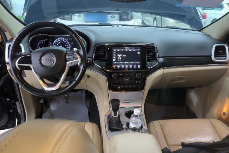 Used Jeep Grand Cherokee (Import) 2020 3.0L Elite Navigation Edition
