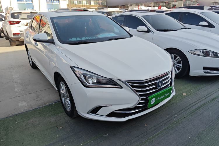Used Changan Eado 2019 High-Energy Edition 1.6L GDI Manual Pioneer Model China VI Standard
