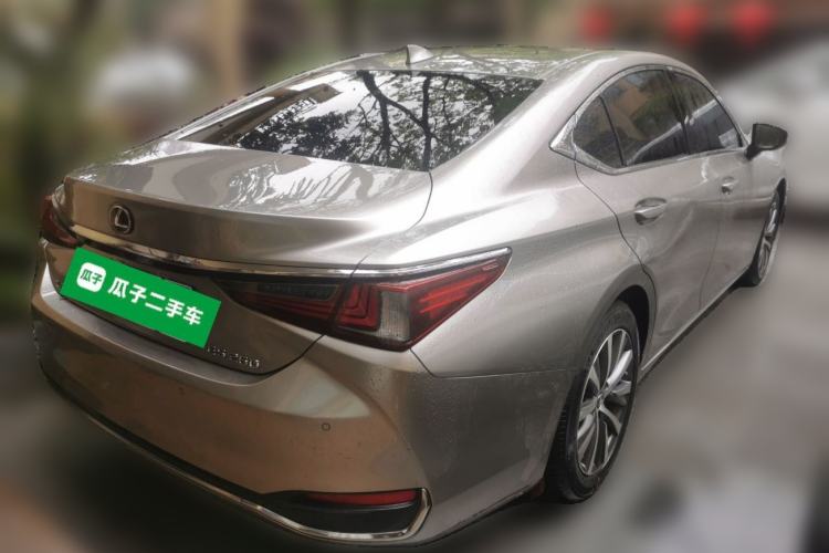 Used Lexus ES 2020 260 Excellence Edition