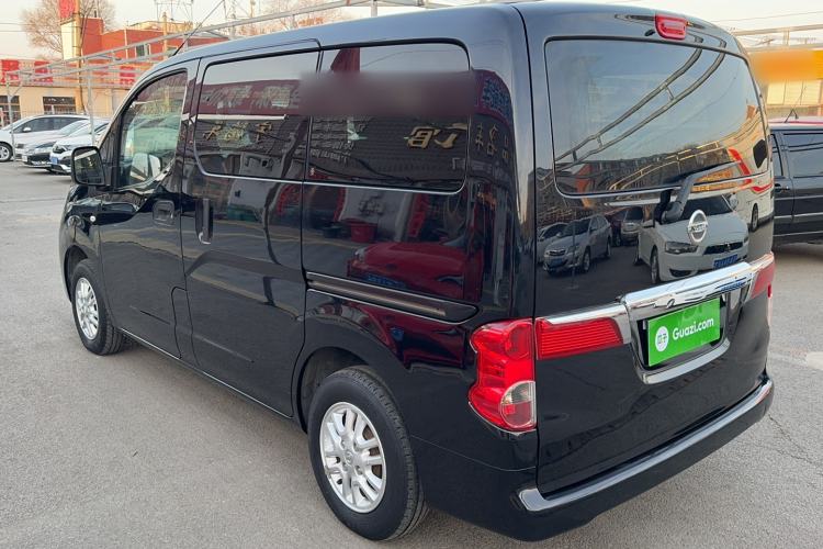 Used Nissan NV200 2014 1.6L CVT Zunya Model China IV Standard
