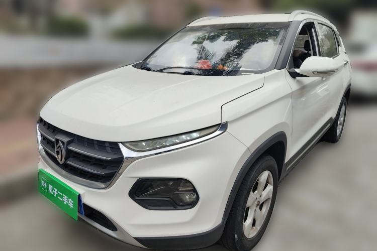 Used Baojun 510 2017 1.5L Automatic Fashion Model