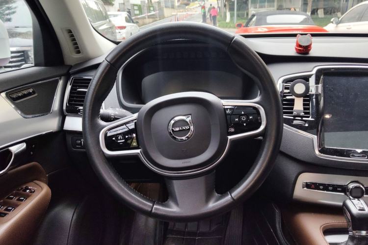 Used Volvo XC90 2018 T6 Zhiyi Edition 5-seater
