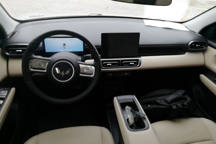 Used Wuling Bingo PLUS 2024 510 km Flagship Edition Four-Seater Version