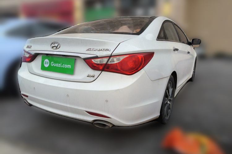 Used Hyundai Sonata 2013 2.4L Automatic Leading Edition China IV Standard Rear Right 45 Deg