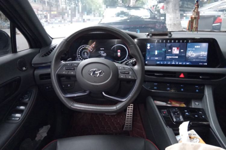 Used Hyundai Sonata 2022 380TGDi Automatic 20th Anniversary Edition Steering Wheel