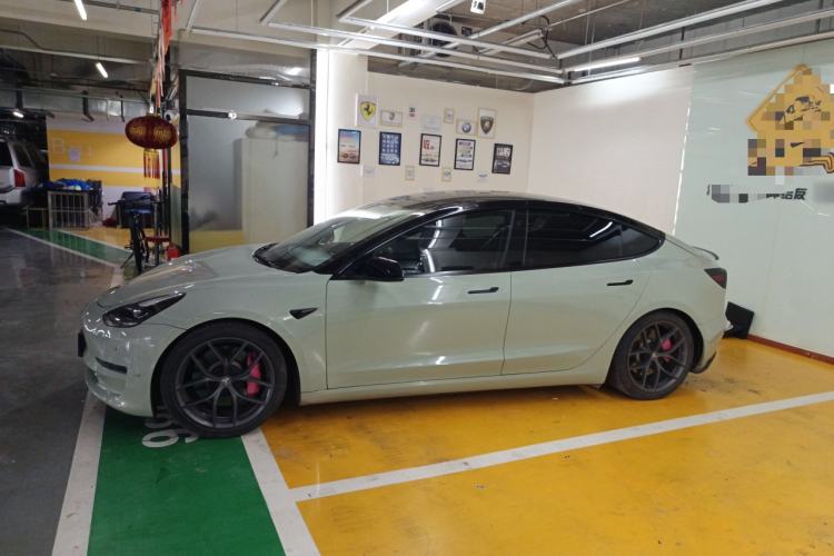 Used Tesla Model 3 2022 Rear-Wheel-Drive Version
