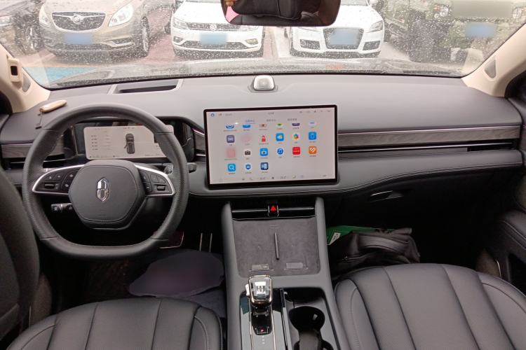 Used Hima AITO M7 2024 1.5T Rear-Drive Plus Version 6 Seats Center Console