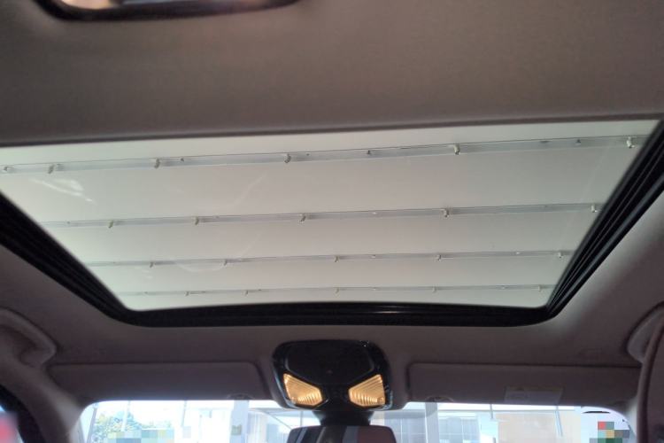 Used BMW 3 Series 2025 325i M Sport Package Headliner