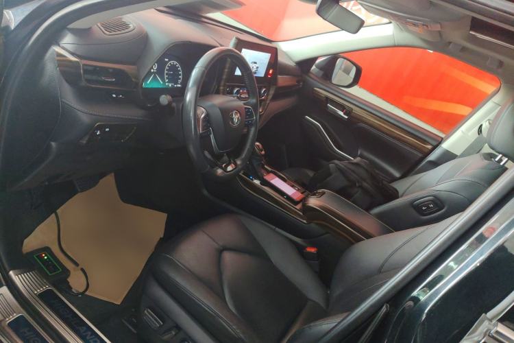 Used Toyota Highlander 2024 2.5L Smart Electric Hybrid Dual-Motor Two-Wheel Drive Luxury Version 7 Seats Left Front Seat