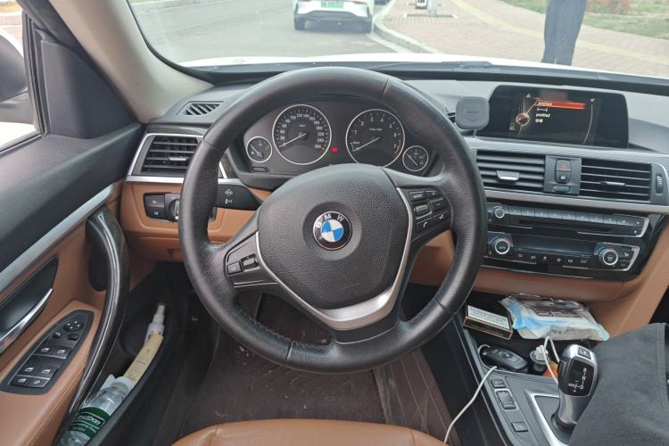 Used BMW 3 Series GT 2017 320i Luxury Design Package