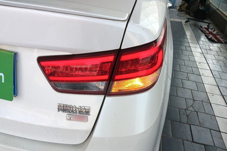 Used Kia K5 2016 1.6T Automatic LUX
