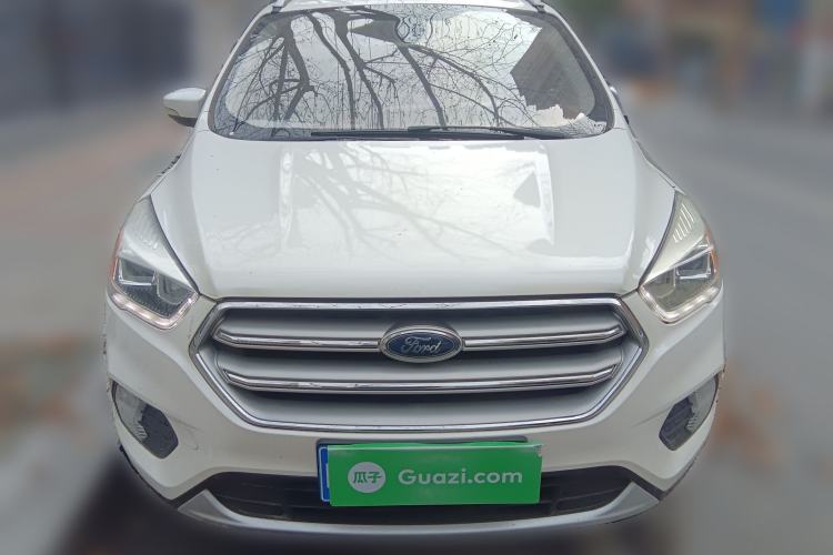 Used Ford Kuga 2017 EcoBoost 180 Two-Wheel-Drive Elite Trim
