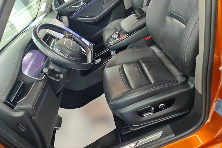 Used SERES SF5 2020 Four-Wheel Drive High-Performance Sports Edition
