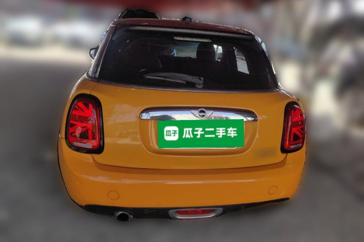 Used MINI 2015 1.5T COOPER Fun Five-Door Edition Rear