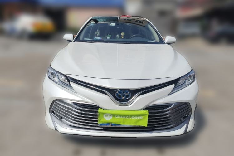 Used Toyota Camry 2019 Dual-Engine 2.5 HG Luxury Edition China V Standard