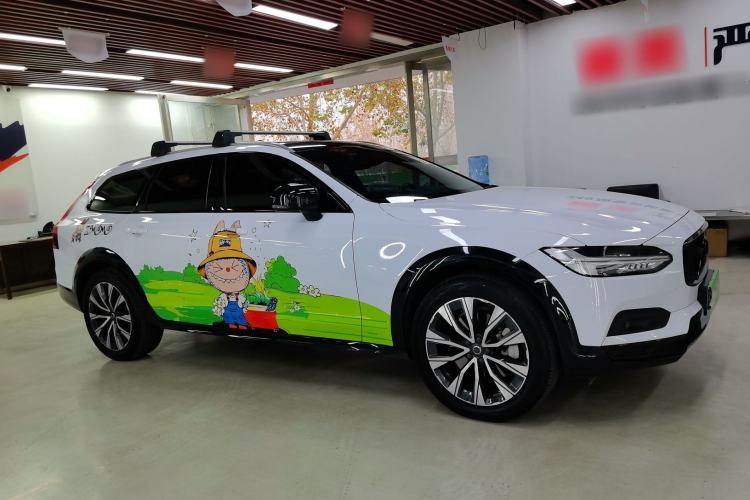 Used Volvo V90 2021 Cross Country B5 AWD Smart Range Edition Exterior 2