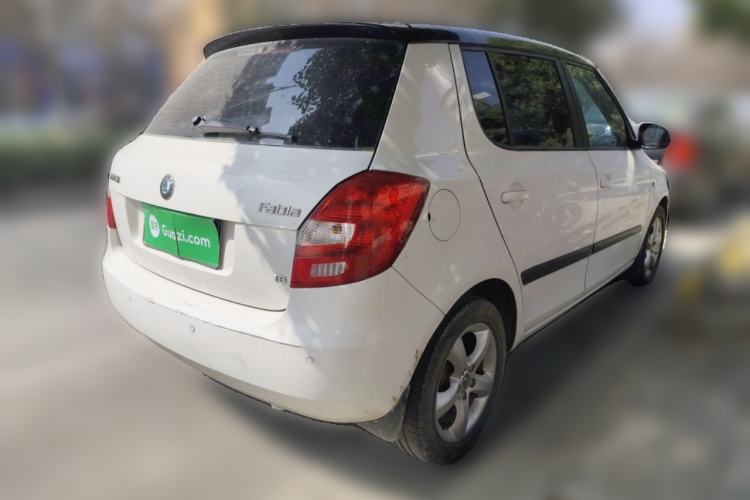 Used Skoda Fabia 2011 1.6L Automatic Cool Black Edition