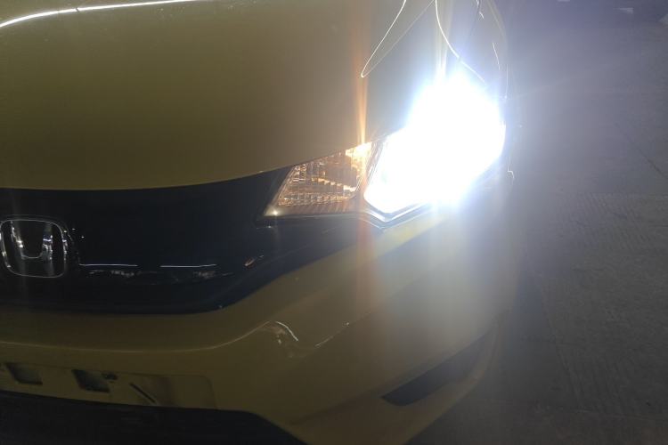 Used Honda Fit 2014 1.5L LX CVT Comfort Model Left Front Headlight