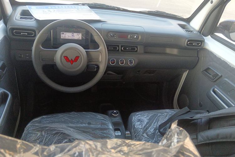 Used Wuling Zhiguang New Energy 2025 Comfort Model