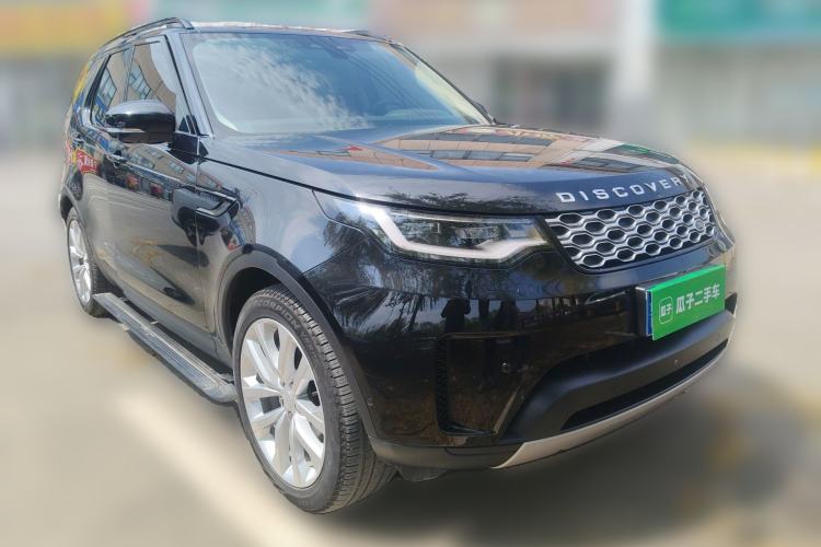 Used Land Rover Discovery 2024 360 PS S Front Right 45 Deg