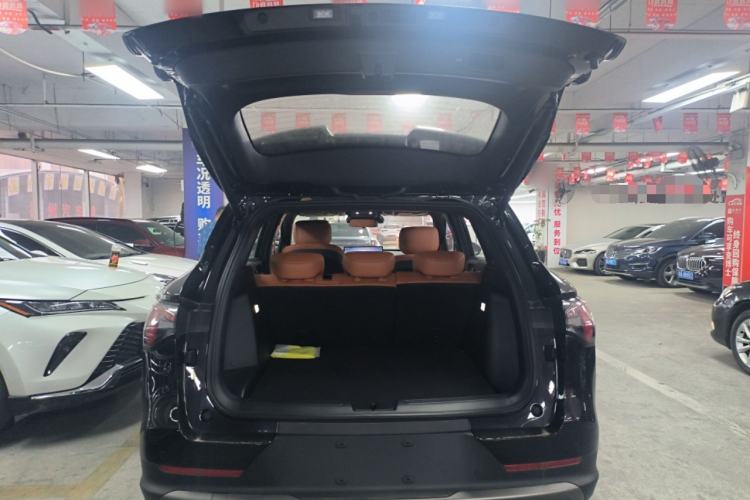 Used Wuling Xingguang S 2025 Model, 130km Flagship Edition Trunk