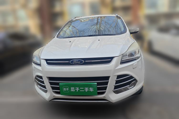 Used Ford Kuga 2015 2.0L GTDi Four-Wheel-Drive Sport Model